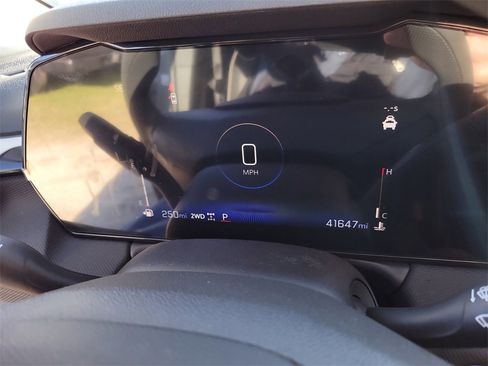 Used 2025 Chevrolet TrailBlazer LT image 20