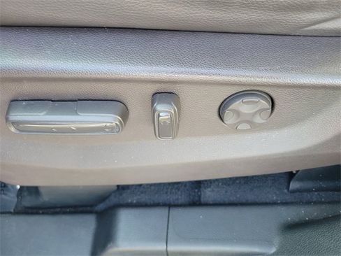 Certified 2018 Honda Odyssey Touring image 17