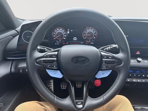 Used 2025 Hyundai Elantra N MANUAL image 9