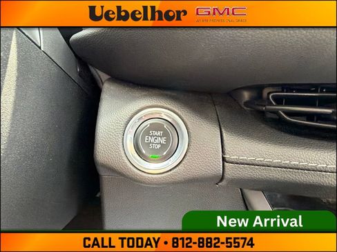Used 2023 Buick Envision Preferred FWD image 23