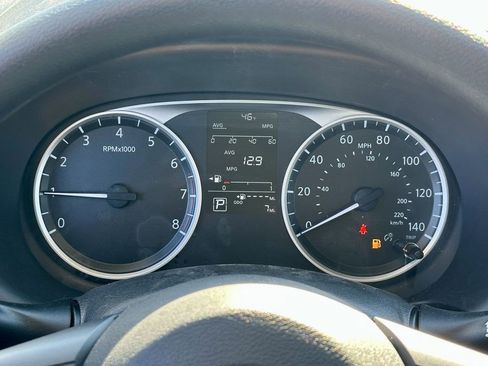 Certified 2025 Nissan Kicks Play S FWD image 19
