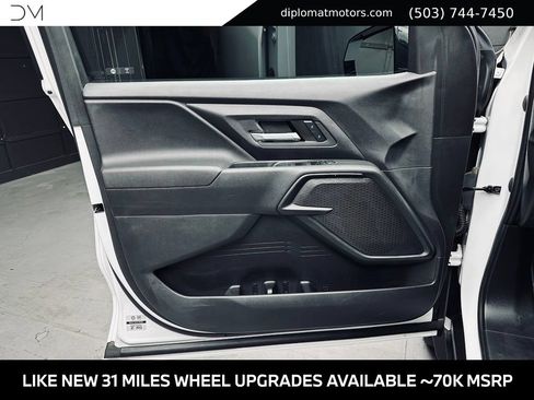 Used 2024 Chevrolet Silverado EV W/T AWD/4WD image 27