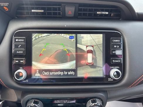 Used 2024 Nissan Kicks SR FWD image 17