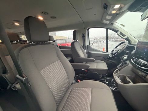 Used 2023 Ford Transit 350 XLT image 15
