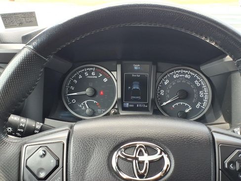 Used 2021 Toyota Tacoma TRD Pro AWD/4WD image 10