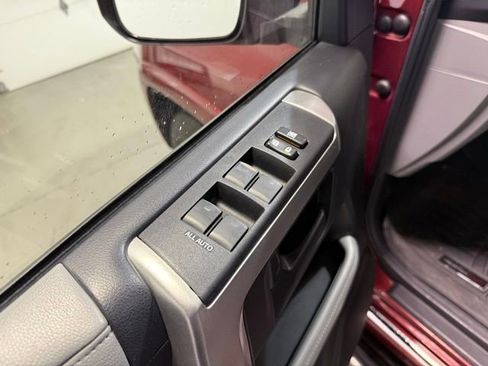Used 2013 Toyota 4Runner SR5 w/ Premium Pkg w/3rd Row Seat AWD/4WD image 11
