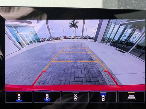 Used 2021 Chevrolet Corvette Stingray Premium Conv w/ Z51 Performance Package image 17