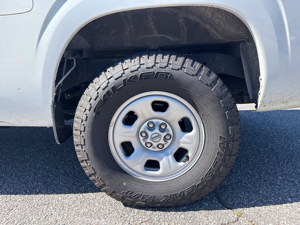 Used 2022 Nissan Frontier S AWD/4WD image 5