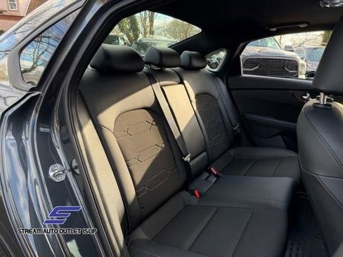 Used 2020 Kia Forte GT-Line w/ GT-Line Premium Package image 15