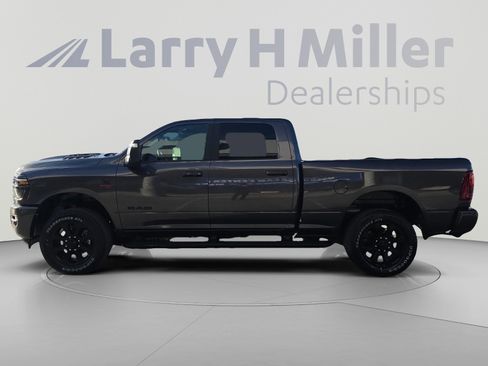 New 2026 RAM 2500 Laramie AWD/4WD image 2