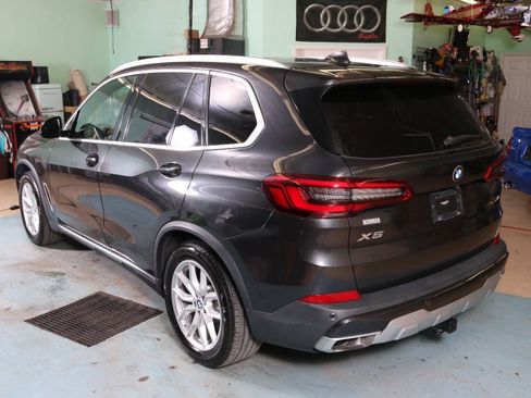 Used 2019 BMW X5 xDrive40i w/ Convenience Package AWD/4WD image 21