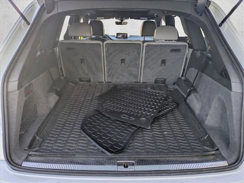 Used 2018 Audi Q7 3.0T Premium Plus image 6