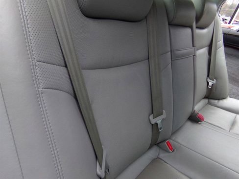 Used 2005 Lexus ES 330 image 37