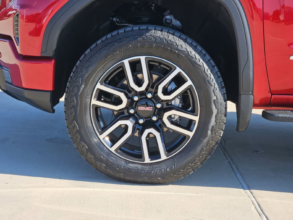 Used 2026 GMC Sierra 1500 AT4 w/ AT4 Premium Package AWD/4WD image 29