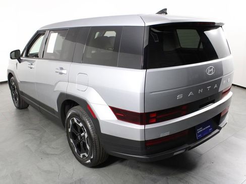 Certified 2026 Hyundai Santa Fe SE image 4