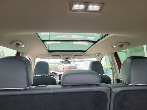 Used 2024 Volkswagen Atlas SEL Premium R-Line image 8