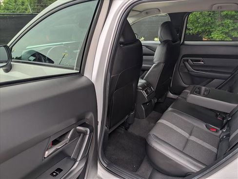 Used 2025 MAZDA CX-50 AWD 2.5 S w/ Preferred Package image 23