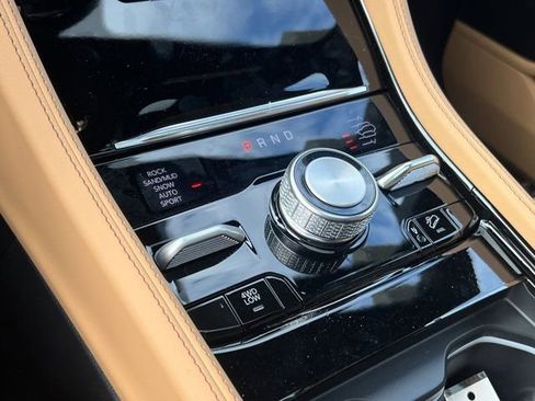New 2025 Jeep Grand Cherokee Summit image 27