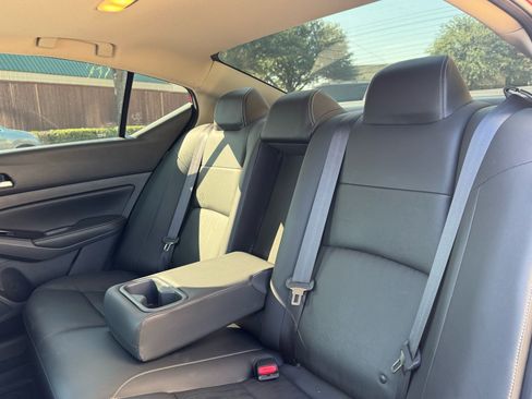 Used 2022 Nissan Altima 2.5 SL FWD image 26