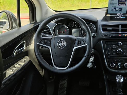 Used 2014 Buick Encore Convenience FWD image 16