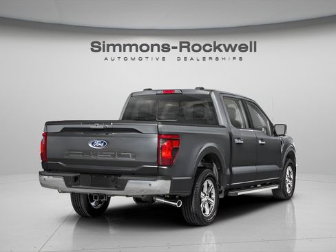 Used 2024 Ford F150 XLT image 10