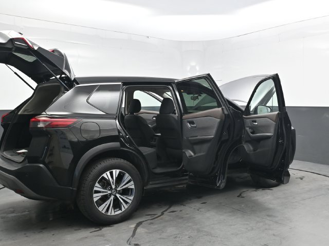 Used 2021 Nissan Rogue SV AWD/4WD image 49