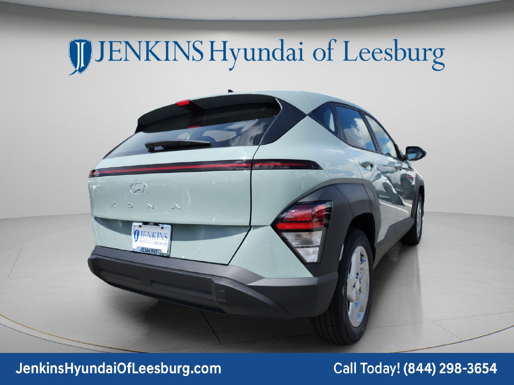 New 2027 Hyundai Kona SE FWD image 5