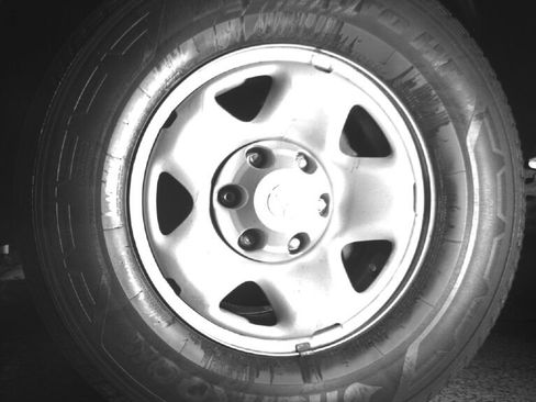 Used 2019 Toyota Tacoma SR image 9