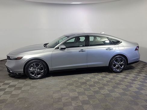 Certified 2024 Honda Accord EX-L image 10