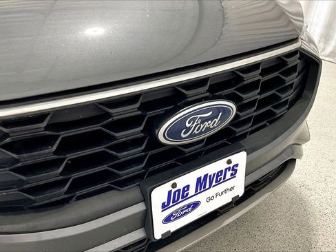 Certified 2023 Ford Escape ST-Line w/ Tech Pack #1 FWD image 5
