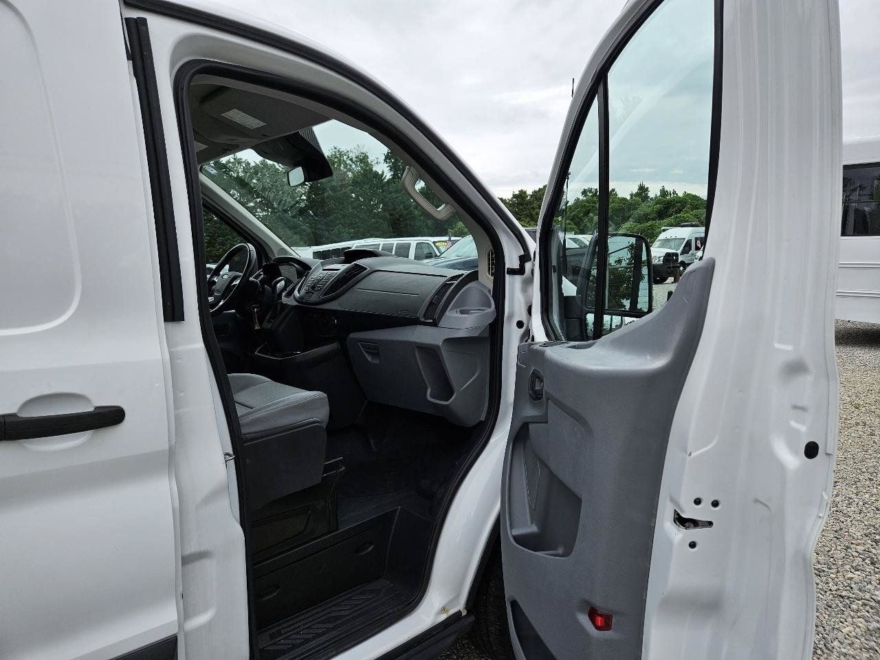 Used 2016 Ford Transit 350 148 Low Roof RWD image 23