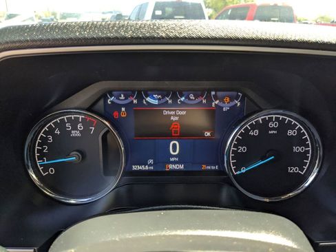 Used 2022 Ford F150 XLT w/ Equipment Group 302A High image 37