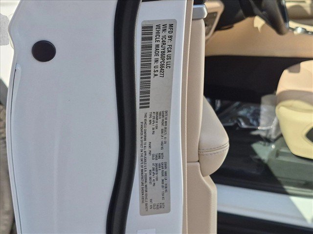 Used 2023 Jeep Grand Cherokee 4WD 4xe image 26