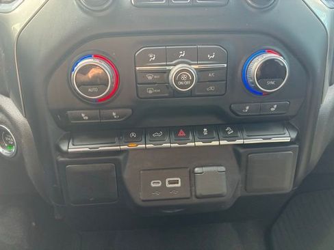 Used 2021 Chevrolet Silverado 1500 LT w/ Z71 Off-Road Package image 15