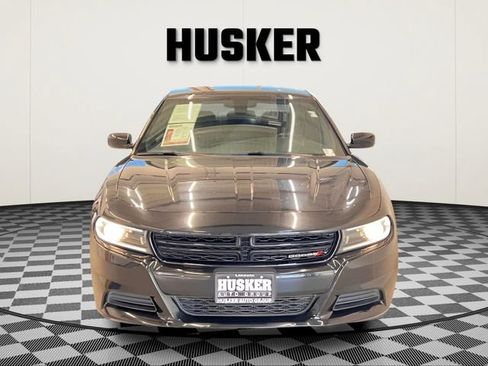Used 2022 Dodge Charger SXT RWD image 3