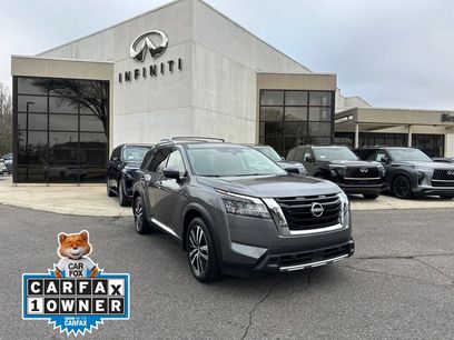 Used 2024 Nissan Pathfinder Platinum