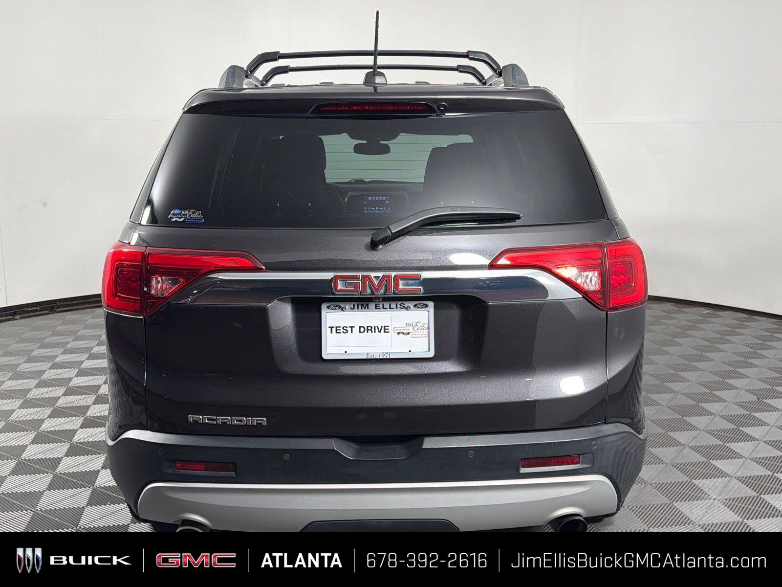 Used 2018 GMC Acadia SLT FWD image 6