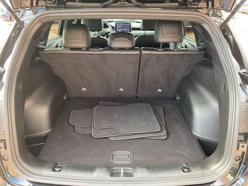 Used 2025 Jeep Compass Latitude w/ Altitude Special Edition image 13