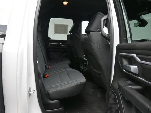 Used 2022 RAM 1500 Big Horn AWD/4WD image 23