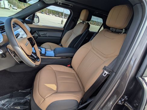 New 2026 Land Rover Range Rover Sport Dynamic SE image 19