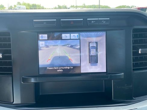 Used 2023 Ford F250 XL w/ STX Appearance Package image 13