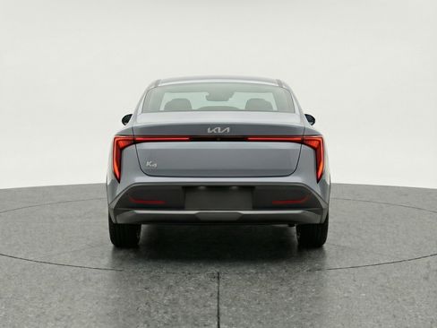 Used 2025 Kia K4 LXS image 7