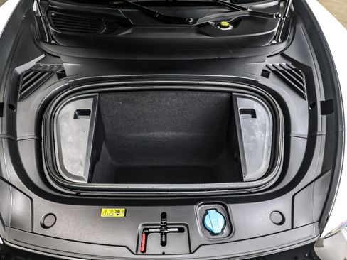 Used 2023 Audi RS e-tron GT w/ Carbon Performance Package image 12