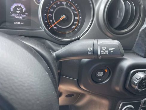 Used 2023 Jeep Gladiator Sport AWD/4WD image 28