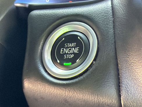 Certified 2024 Chevrolet Suburban RST image 26