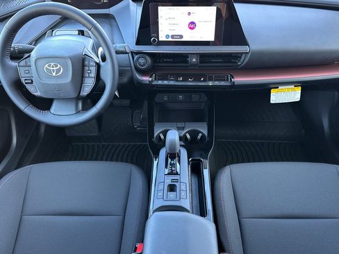 New 2026 Toyota Prius Plug-In Hybrid FWD image 9