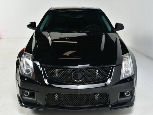 Used 2009 Cadillac CTS V image 3