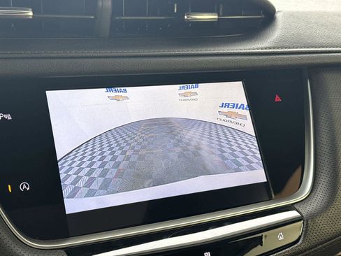 Used 2021 Cadillac XT5 Premium Luxury image 17