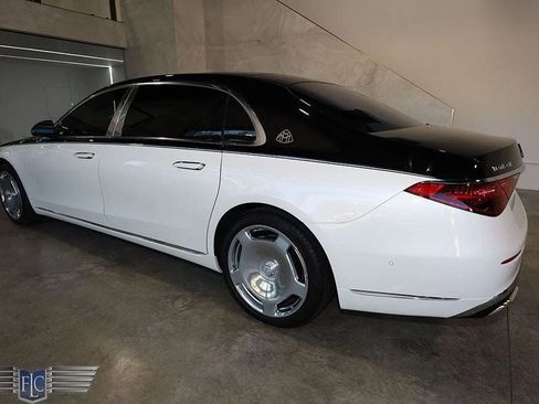 Used 2021 Mercedes-Benz Maybach S 580 4MATIC image 6