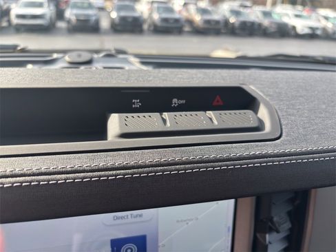 New 2025 Ford Bronco Outer Banks image 24